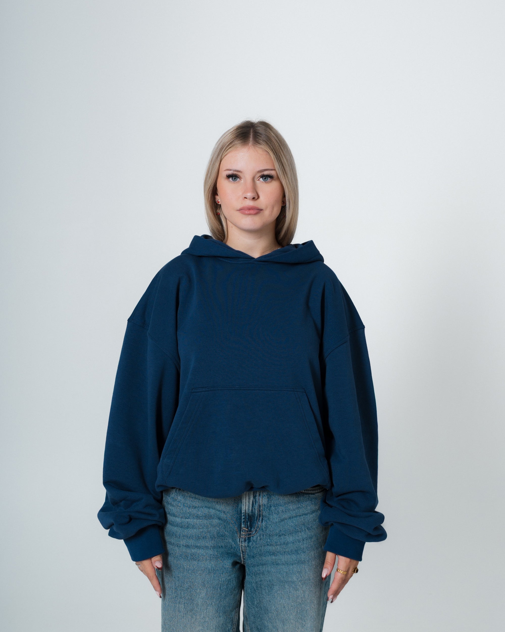 NOSTALGIC NAVY HOODIE
